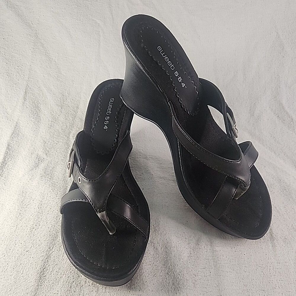 Shoes Sweet 554 Daniella Womens Sandals Size 9M Black Heel Wedges Crossed Strap